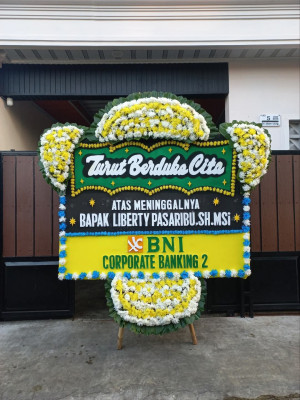 Papan Bunga Duka di Labuhan Haji Timur